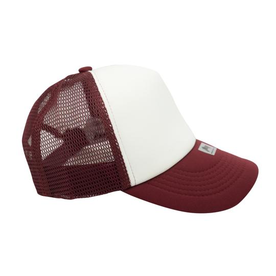 GORRA DE MALLA ROJO VINO + FRENTE BLANCO TAMI